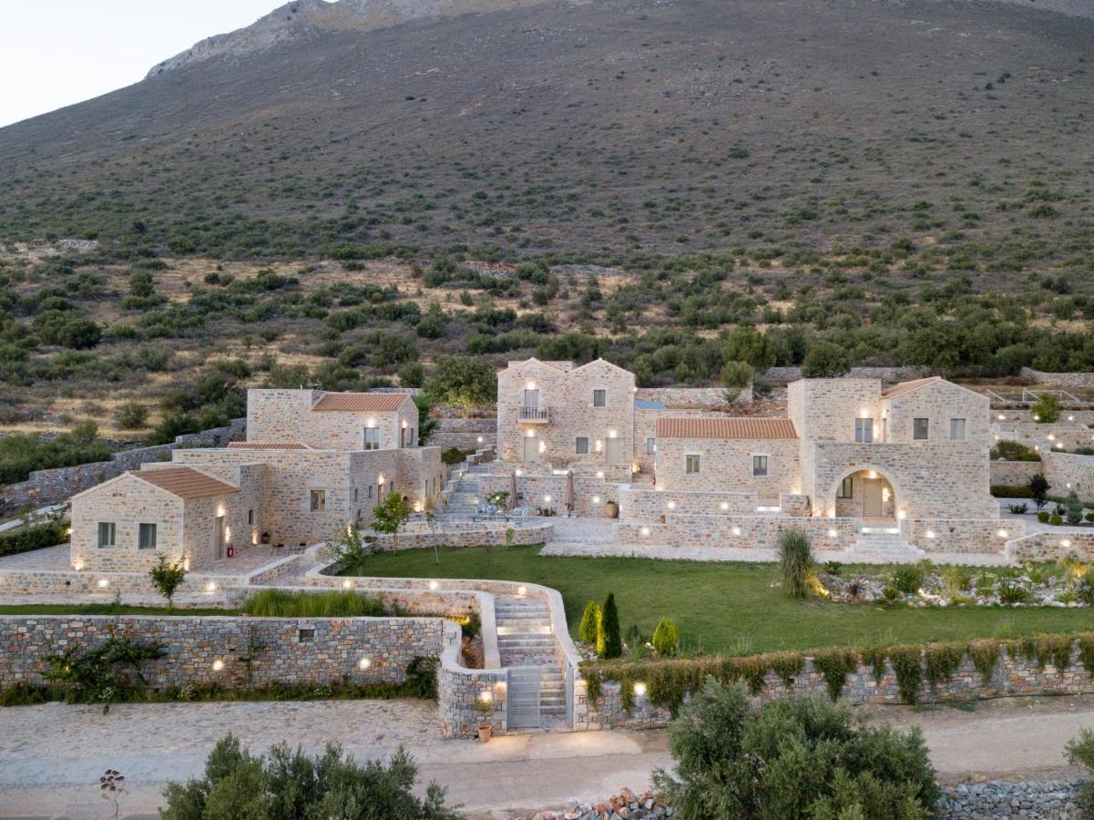 Armantanis Luxury 3*