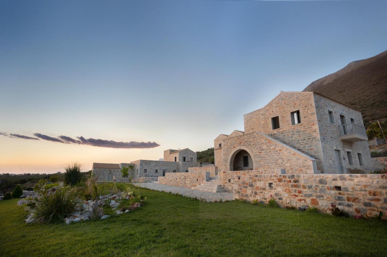 Armantanis Luxury 3*